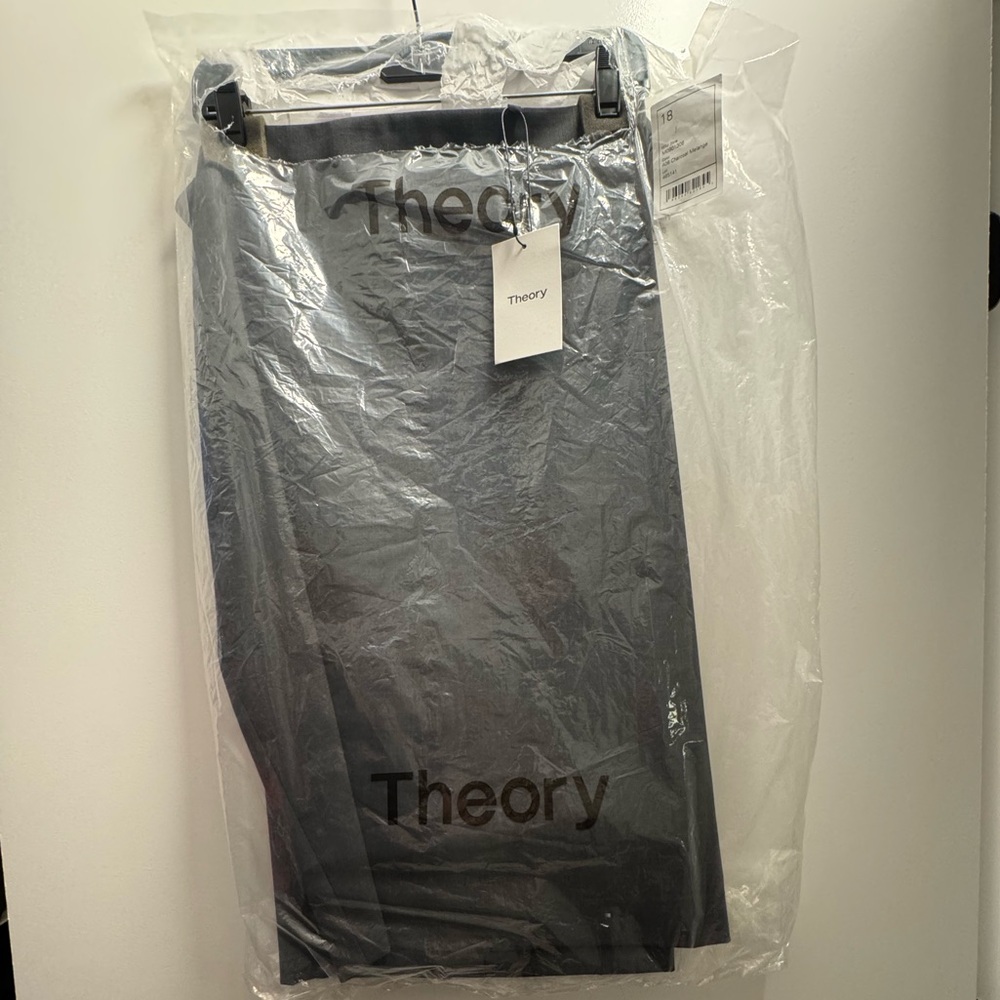 NWT Theory Charcoal Melange Gray Traceable Good Wool Skinny Pencil Skirt Size 18 - Picture 2 of 5